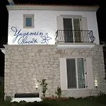 Yasemin (adults Only) 3* Αλακάτι