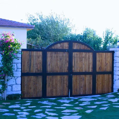 Yasemin (adults Only) 알라카티