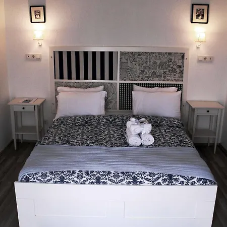 게스트하우스 Yasemin (adults Only) 3*