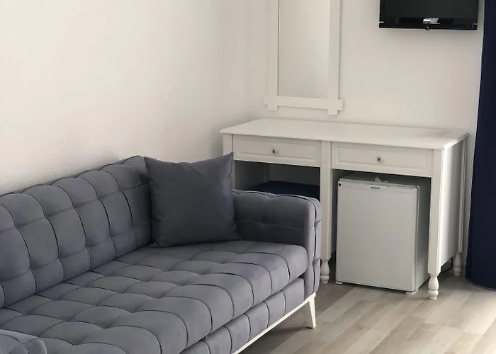 Konukevi Yasemin (adults Only) 3*